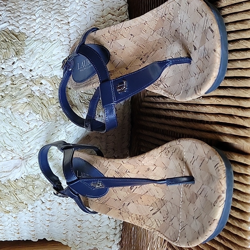 Lauren Ralph Lauren Naris, blue thong wedge sandal, 9B - Picture 2 of 12